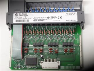 ik-industry/pd/allen-bradley-slc500-input-module-cat-1746-ib16-ser-c-top-zustand-68987-2.jpg