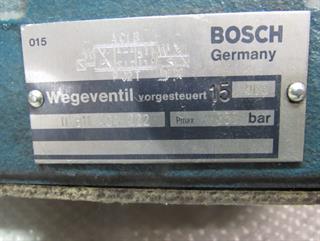 ik-industry/pd/bosch-wegeventil-0-811-404-033-max-315-bar-0-811-404-222-0-831-006003-70427-5.jpg