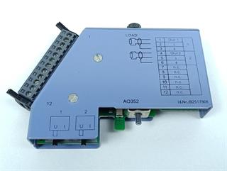 ik-industry/pd/bundr-analog-output-module-ao352-7ao35270-top-zustand-64855-2.jpg