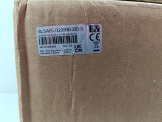 ik-industry/pd/bundr-automation-servomotor-8lsa55r2030d300-3-unused-und-ovp-und-sealed-63266-3.jpg