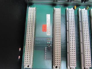 ik-industry/pd/bundr-rack-8-slot-mdr085-0-mb101-neuwertig-73459-3.jpg