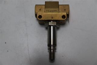 ik-industry/pd/danfoss-valve-type-ev310d-35b-g38f-nc-000-g38-fkm-032h8575-unused-und-ovp-55160-4.jpg