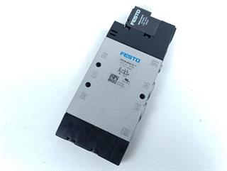 ik-industry/pd/festo-magnetventil-cpe18-m1h-5l-14-matnr-163142-unused-und-ovp-65495-2.jpg