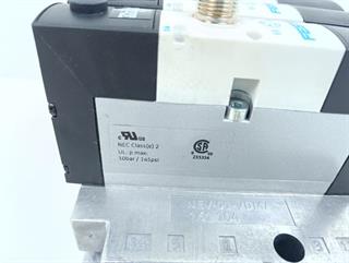 ik-industry/pd/festo-vsva-b-p53e-h-a1-1r5l-vsva-b-m52-ah-a1-1r5l-ventil-platten-top-zustand-62145-7.jpg