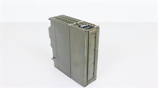 ik-industry/pd/helmholz-700-321-1bl00-s7-dea-di-32xdc24v-top-zustand-58952-2.jpg