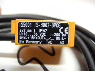 ik-industry/pd/ifm-efector-is-3002-bp0g-is5001-inductive-proximity-switch-sensor-unused-und-ovp-76373-2.jpg