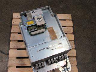 ik-industry/pd/keb-22f4cor-6l11-v22-55kw-f4-dc-input-frequenzumrichter-top-zustand-70183-3.jpg