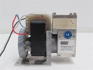 ik-industry/pd/knf-pm21665-86-mundc-messgaspumpe-n5-115230v-5060hz-52400-2.jpg