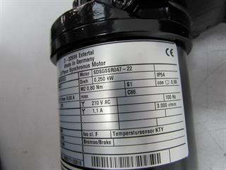 ik-industry/pd/lenze-drive-sdsgssr047-22-025kw-ssn40-1g-har-047c22-ssn40-1fvar-unused-70367-4.jpg