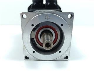 ik-industry/pd/lenze-servomotor-mcs-06c41-srmp1-a11n-st5s00n-r08u-tested-und-top-zustand-63241-3.jpg