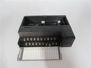 ik-industry/pd/mitsubishi-a1sy80-output-unit-top-zustand-58506-2.jpg