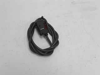 ik-industry/pd/omron-e3s-bt61-l-photoelektronischer-sensor-top-zustand-73221-2.jpg