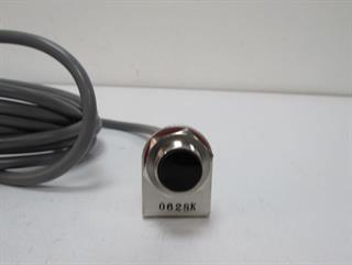 ik-industry/pd/omron-ore-xs10-photoelectric-switch-5m-unused-ovp-73392-5.jpg