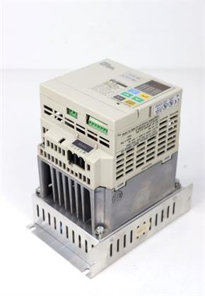 omron-sysdrive-3g3ev-ab004-ce-0-240v-11kva-3a-filter-top-zustand-tested-66192-1.jpg