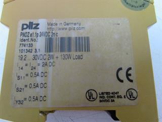 ik-industry/pd/pilz-pnoz-e11p-24vdc-2nc-id-no-774133-top-zustand-77044-3.jpg