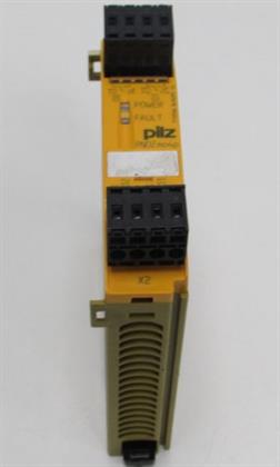 ik-industry/pd/pilz-pnoz-mo4p-240v-id-no-773536-multi-safe-io-tested-top-zustand-53360-2.jpg