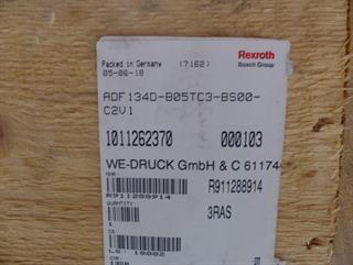 ik-industry/pd/rexrop-servomotor-adf134d-b05tc3-bs00-c2v1-r911288914-unused-ovp-64435-7.jpg