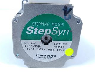 ik-industry/pd/sanyo-denki-stepping-motor-stepsyn-103h7823-1740-top-zustand-65308-4.jpg