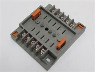 ik-industry/pd/schleicher-buchsenplatte-b5-socket-panel-embase-unused-und-ovp-70902-2.jpg