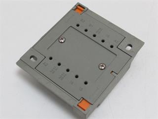 ik-industry/pd/schleicher-buchsenplatte-b5-socket-panel-embase-unused-und-ovp-70902-3.jpg