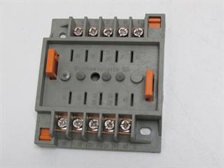 ik-industry/pd/schleicher-buchsenplatte-b5-socket-panel-embase-unused-und-ovp-70902-4.jpg