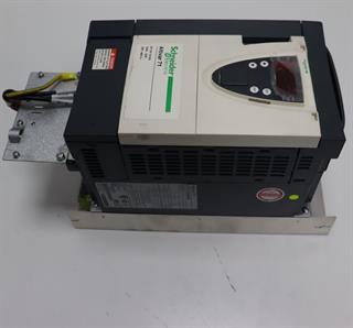 ik-industry/pd/schneider-altivar-71-atv71hu30n4z-3kw-400v-netzfilter-tested-top-zustand-53824-2.jpg