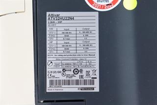 ik-industry/pd/schneider-electric-altivar-32-atv32hu22n4-22kw-3hp-400v-22kw-top-zustand-56634-3.jpg