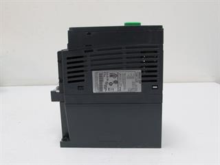 ik-industry/pd/schneider-electric-altivar-atv320u11n4c-11kw-400v-frequenzumrichter-unbenutzt-63944-4.jpg