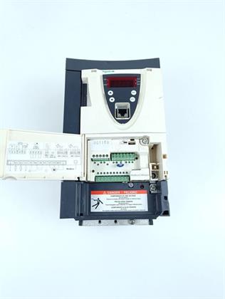 ik-industry/pd/schneider-electric-altivar-atv71lu40n4z-tested-und-top-zustand-81106-3.jpg