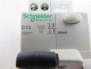 ik-industry/pd/schneider-electric-c13-230v-vigi-i-dpn-fi-schutzschalter-30ma-top-zustand-54103-3.jpg