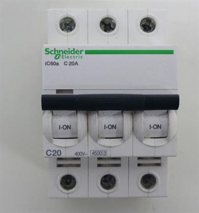 ik-industry/pd/schneider-electric-leistungsschalter-a9f64320-ic60a-c-20a-top-zustand-51483-4.jpg