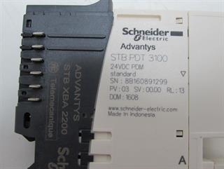 ik-industry/pd/schneider-electric-stb-pdt-3100-pdt3100-24vdc-pv03-sv0000-tested-neuwertig-53032-3.jpg