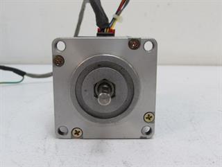 ik-industry/pd/servo-systems-co-stepping-motor-lh2322-p71r-us-digital-step-motor-top-zustand-63977-2.jpg