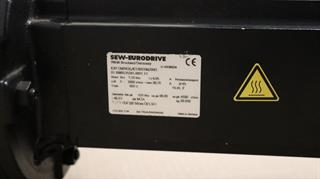 ik-industry/pd/sew-getriebe-servomotor-k47-cmp63lkyrh1msm1-400v-71nm-unused-unbenutzt-61518-3.jpg