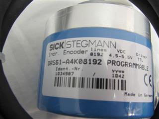 ik-industry/pd/sick-stegmann-drs61-a4k08192-drehgeber-encoder-programmable-unbenutzt-ovp-74486-3.jpg