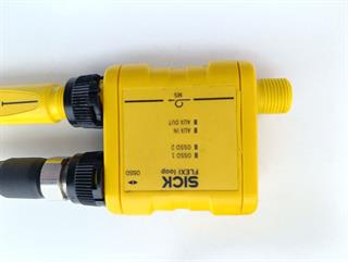 ik-industry/pd/sick-tr10-slm01c-saefty-switch-6054761-sera-sick-fln-ossd1100108-top-zustand-65052-3.jpg