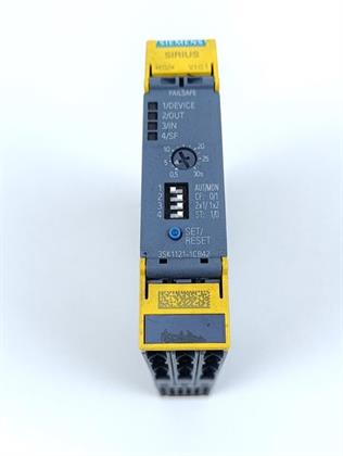 ik-industry/pd/siemens-3sk1121-1cb42-safety-relay-tested-und-neuwertig-65091-4.jpg