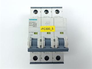 ik-industry/pd/siemens-5sy8332-7-5sy83-mcb-c32-32a-400v-top-zustand-62630-3.jpg