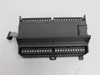 ik-industry/pd/siemens-6es7-223-1bl22-0xa0-e-st-10-top-zustand-75170-2.jpg