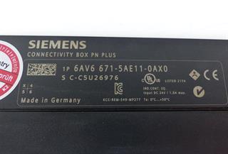 ik-industry/pd/siemens-connectivity-box-pn-plus-6av6-671-5ae11-0ax0-e-st3-tested-und-top-zustand-53478-3.jpg