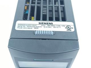 ik-industry/pd/siemens-micromaster-440-6se6440-2ud21-5aa1-400v-15kw-keypad-tested-top-zustand-81433-6.jpg