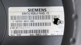 ik-industry/pd/siemens-mobile-panel-170-6av6545-4ba16-0cx0-e-stand-03-top-zustand-60505-5.jpg