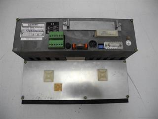 ik-industry/pd/siemens-operator-panel-op20240-b-6av3520-1el00-top-zustand-67063-2.jpg