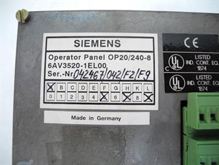 ik-industry/pd/siemens-operator-panel-op20240-b-6av3520-1el00-top-zustand-67063-3.jpg