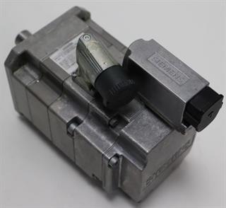 ik-industry/pd/siemens-servomotor-1fk7040-5ak71-1fg0-max9000min-tested-neuwertig-53781-3.jpg