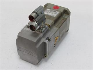 ik-industry/pd/siemens-servomotor-1fk7042-5ak71-1eg0-z-max-6000-264v-44a-top-zustand-63950-2.jpg