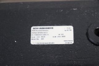 ik-industry/pd/siemens-servomotor-1fk7060-5af71-1eh5-z-psf622-eph051613-tested-top-zustand-56122-3.jpg