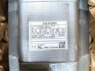 ik-industry/pd/siemens-servomotor-1fk7083-5ah71-1dh0-6000min-unused-und-ovp-63223-7.jpg