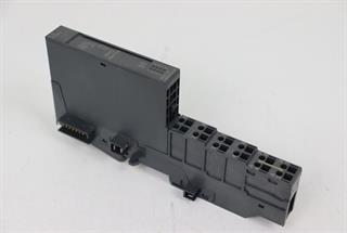 ik-industry/pd/siemens-simatic-s7-6es7-131-4bf00-0aa0-tm-e15s26-a1-8-di-dc24v-top-zustand-56923-2.jpg