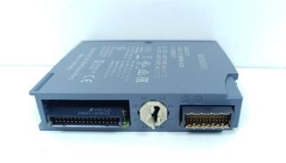 ik-industry/pd/siemens-simatic-s7-6es7-131-6bf00-0ca0-modul-di-hf-8x24vdc-fs-7-top-zustand-62172-4.jpg